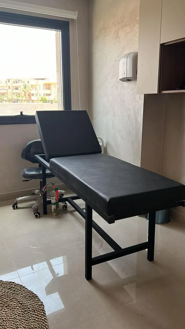 عيادة طب اسنان 60م للايجار بال UMC